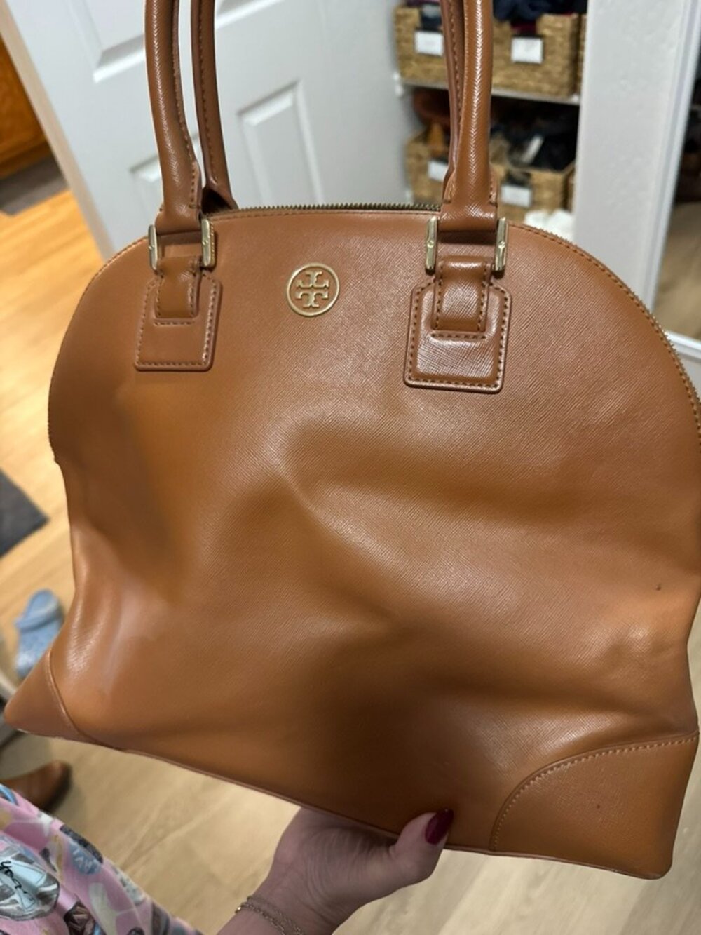 Tory Burch Robinson Dome Satchel Luggage Tan Saffiano Leather Gold Hardware